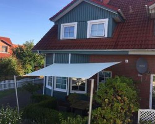 Sonnensegel im Garten